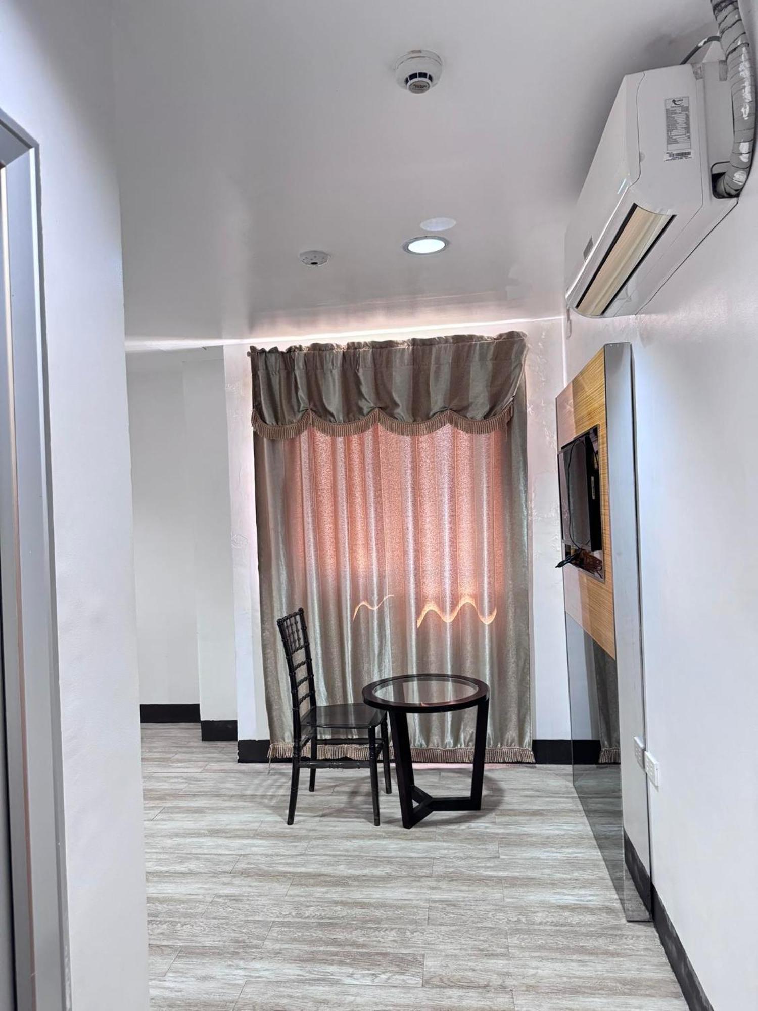 Jeamco Royal Hotel-Palawan Puerto Princesa Ngoại thất bức ảnh