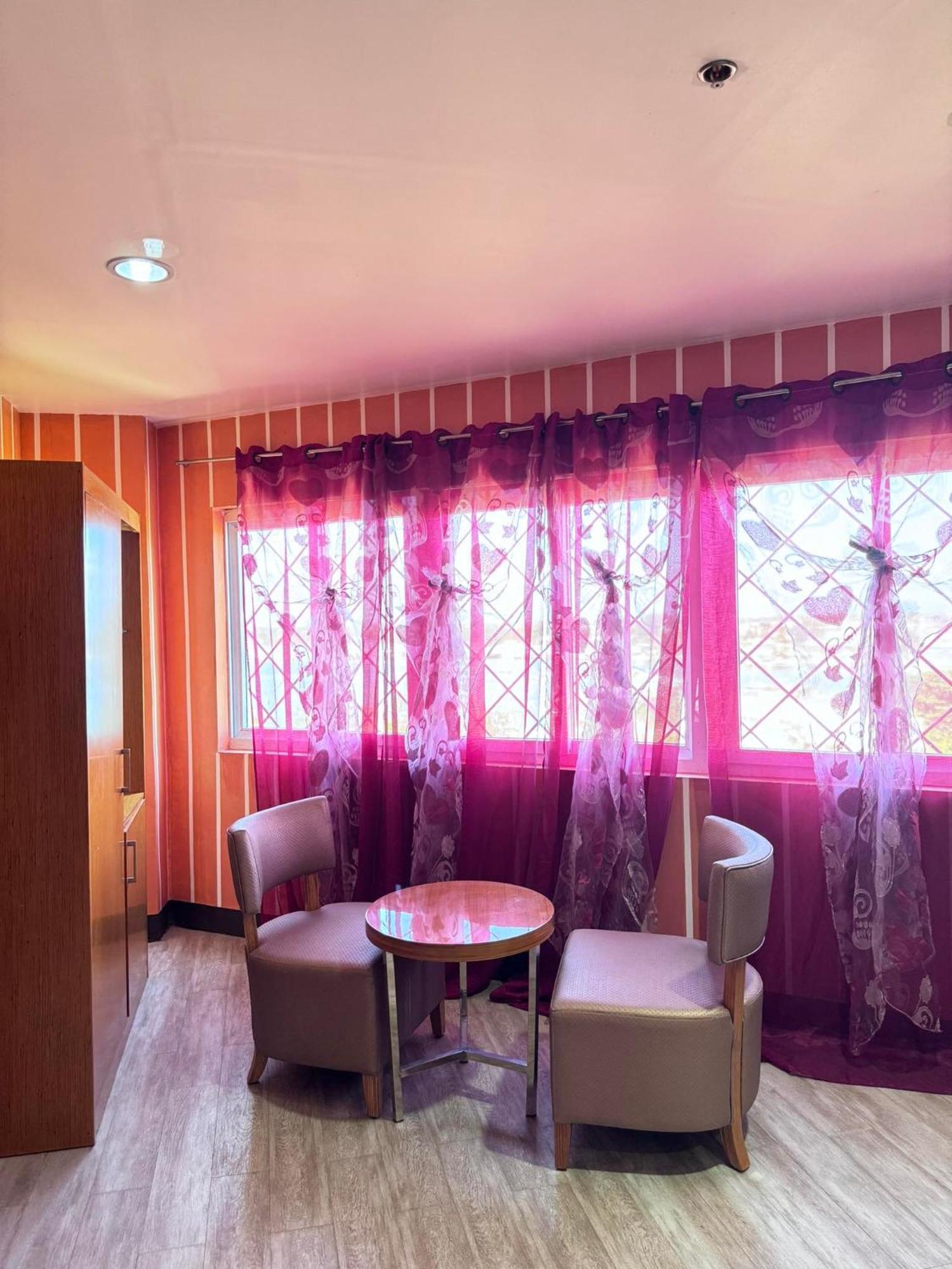 Jeamco Royal Hotel-Palawan Puerto Princesa Ngoại thất bức ảnh